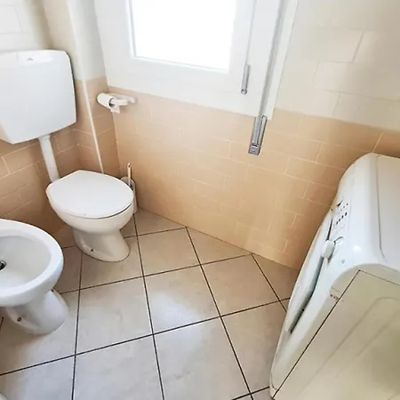 Appartement Milla 6 *